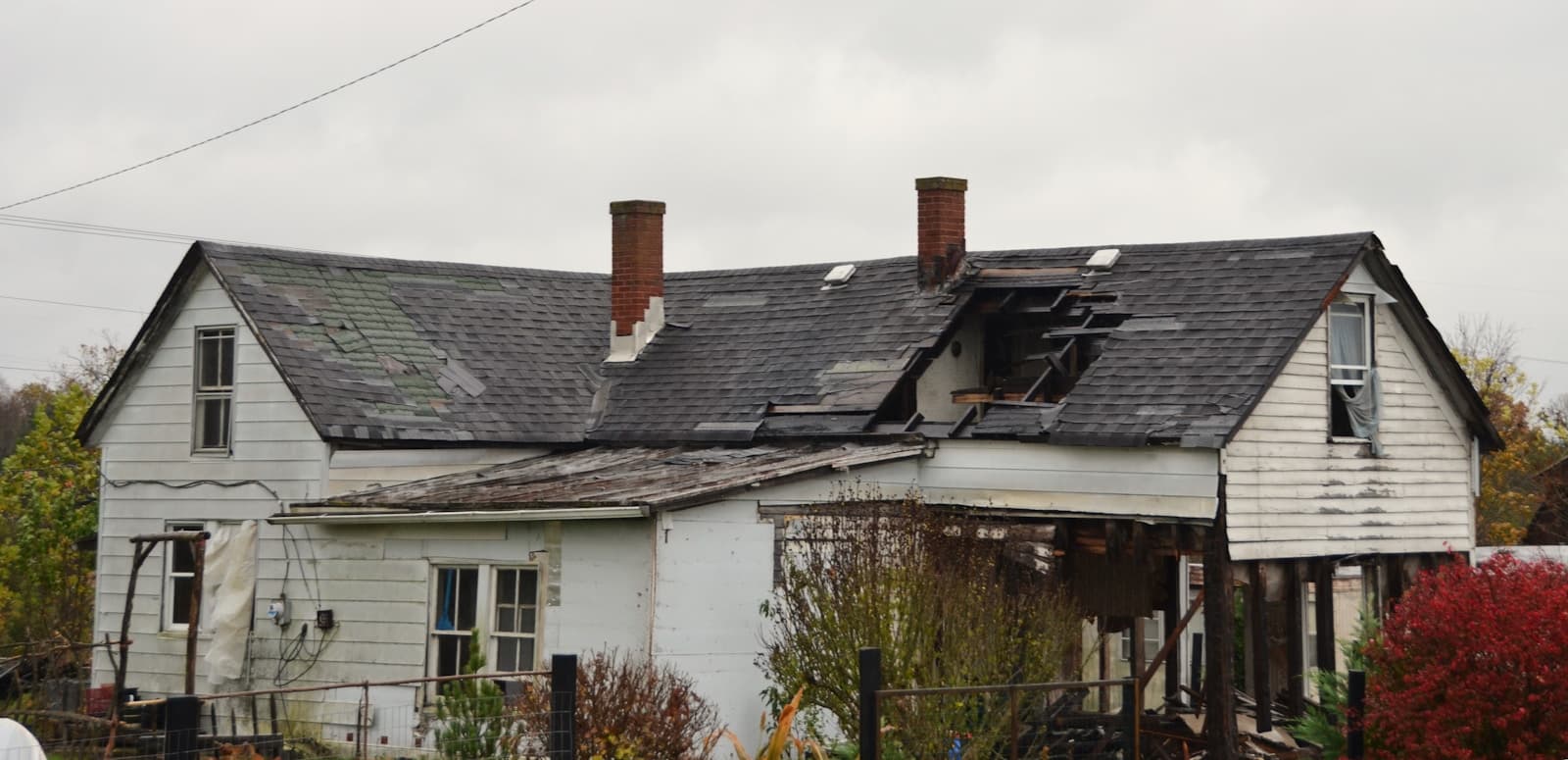 Storm-damaged Missouri home documented for an insurance claim